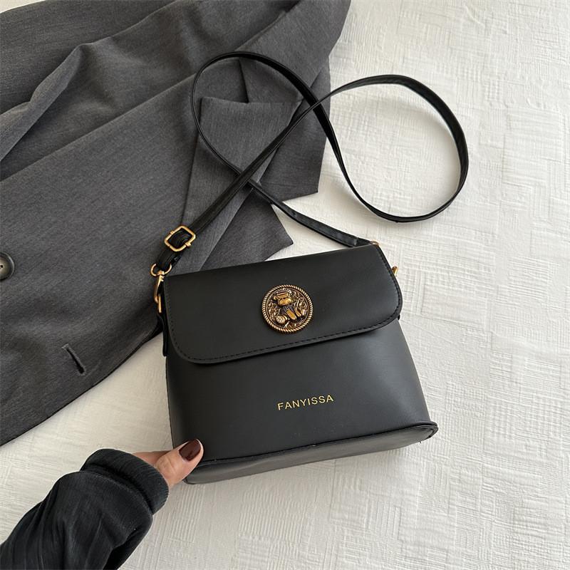 Stylish Pu Small Square Handbag Modern Casual Shoulder Bag For Everyday Wear
Stylish Pu Small Square Handbag Modern Casual Shoulder Bag For Everyday Wear