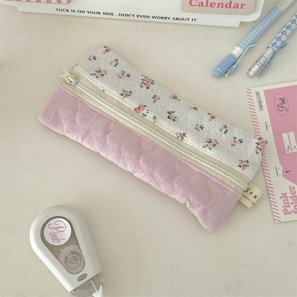 Retro Floral College Girls Pencil Case Cute Portable Ladies Stationery Storage Bag Sweet Flower Female Small Cosmetic Bags Purse рожевий
Retro Floral College Girls Pencil Case Cute Portable Ladies Stationery Storage Bag Sweet Flower Female Small Cosmetic Bags Purse рожевий