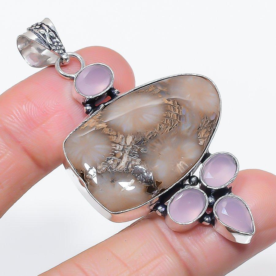 Натуральный ископаемый коралл, халцедон 925 стерлинговое серебро ювелирный кулон 2,48 D9M18
Натуральный ископаемый коралл, халцедон 925 стерлинговое серебро ювелирный кулон 2,48 D9M18