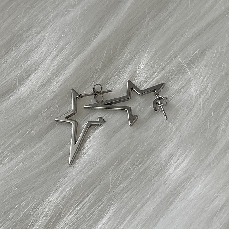 Titanium steel irregular star stud earrings exaggerated cold wind temperament earrings simple punk personality earrings
Titanium steel irregular star stud earrings exaggerated cold wind temperament earrings simple punk personality earrings