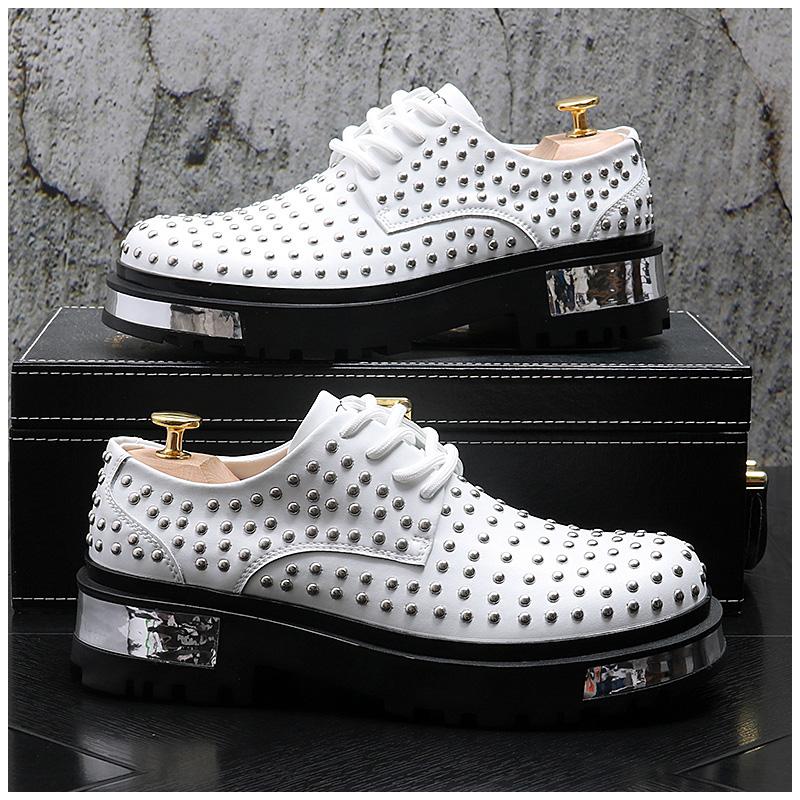 Нові чоловічі лофери з лакованої шкіри з квадратним носком та заклепками, чоловічі туфлі на платформі, вінтажні туфлі на масивному підборі для вечірок, чоловічі формальні туфлі 43 білий
Нові чоловічі лофери з лакованої шкіри з квадратним носком та заклепками, чоловічі туфлі на платформі, вінтажні туфлі на масивному підборі для вечірок, чоловічі формальні туфлі 43 білий