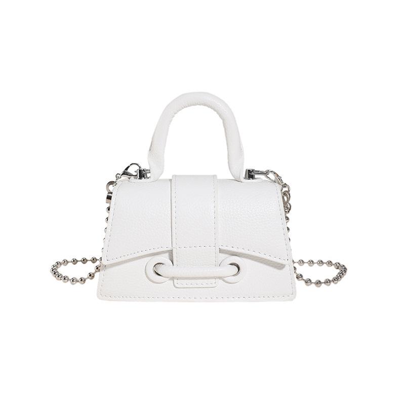 Летняя женская мини-сумка-ракушка класса люкс с цепочкой и ремешком кроссбоди One Size белый
Летняя женская мини-сумка-ракушка класса люкс с цепочкой и ремешком кроссбоди One Size белый