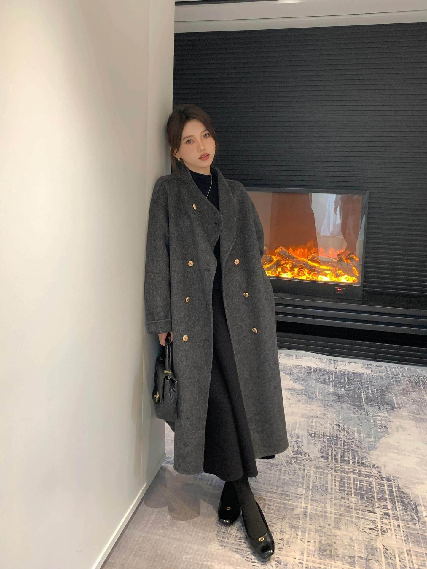 Women s Gray Double-Sided Cashmere Coat, Mid-Length, Autumn/Winter 2023, Stand Collar, Loose Fit Woolen Coat L Above 72 kg
Women s Gray Double-Sided Cashmere Coat, Mid-Length, Autumn/Winter 2023, Stand Collar, Loose Fit Woolen Coat L Above 72 kg