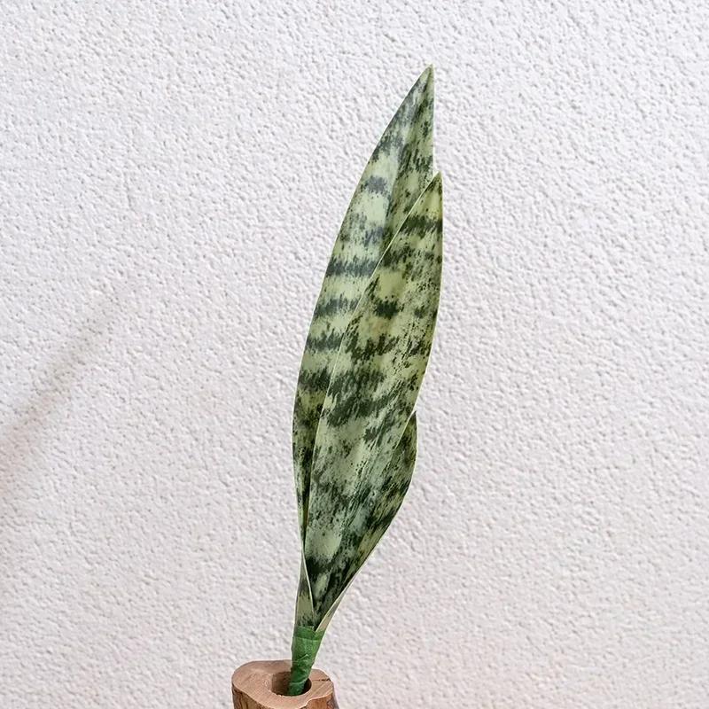 Artificial PVC Snake Plant House Decoration Accessori Tropical Fake Long Leaf Bonsai Hotel Party Home Decor Photo Props
Artificial PVC Snake Plant House Decoration Accessori Tropical Fake Long Leaf Bonsai Hotel Party Home Decor Photo Props