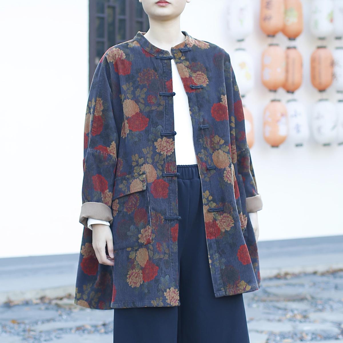 Johnature Women Vintage Corduroy Jackets Print Floral Long Sleeve Coats Spring Button Pockets Chinese Style Jackets One Size
Johnature Women Vintage Corduroy Jackets Print Floral Long Sleeve Coats Spring Button Pockets Chinese Style Jackets One Size