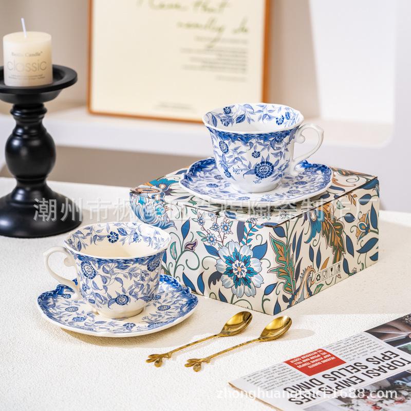 Retro Ceramic Blue And White Coffee Cup Set Ceramic High-End Exquisite Enamel Color Afternoon Tea Cup Light Luxury High 250ml
Retro Ceramic Blue And White Coffee Cup Set Ceramic High-End Exquisite Enamel Color Afternoon Tea Cup Light Luxury High 250ml