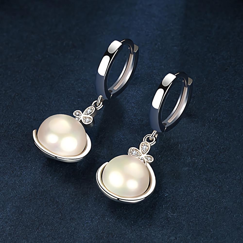 Charm 925 Stamped Silver Korean Wild Pearl Earrings For Women Fashion Designer Jewelry Party Wedding Engagement Holiday Gift
Charm 925 Stamped Silver Korean Wild Pearl Earrings For Women Fashion Designer Jewelry Party Wedding Engagement Holiday Gift