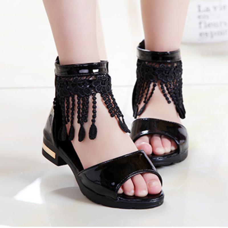 Children s shoes, girls sandals, summer fashion, Korean version princess shoes, medium and large children s soft soled student Roman shoes 27 білий
Children s shoes, girls sandals, summer fashion, Korean version princess shoes, medium and large children s soft soled student Roman shoes 27 білий