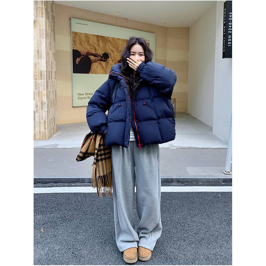 Хан Фан Утолщенная пуховая куртка с хлопковой подкладкой Женская Новое Свободное Пальто на молнии с капюшоном на зиму. XL
Хан Фан Утолщенная пуховая куртка с хлопковой подкладкой Женская Новое Свободное Пальто на молнии с капюшоном на зиму. XL