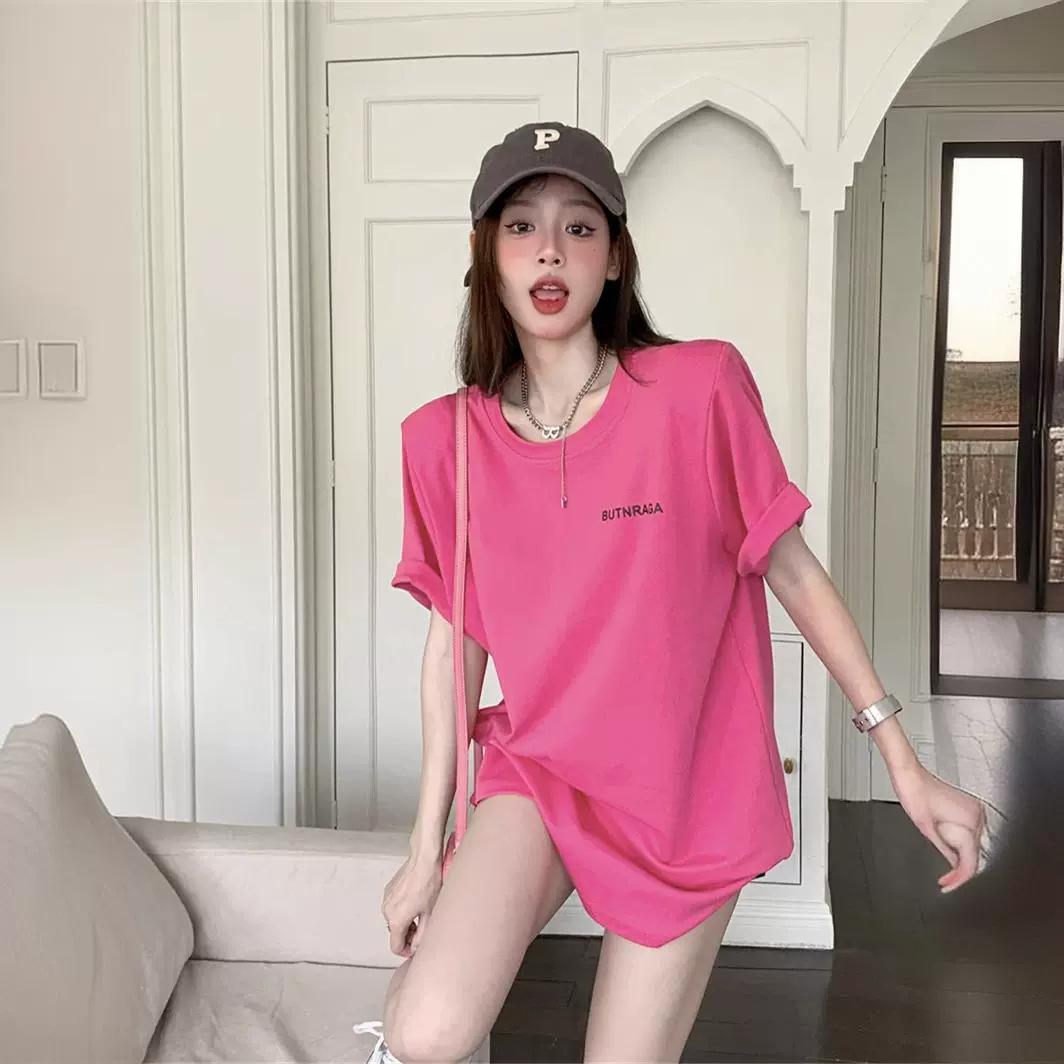 Dragon fruit color pure cotton front shoulder short-sleeved T-shirt women s summer Hong Kong style loose printing medium and long lower clothes S
Dragon fruit color pure cotton front shoulder short-sleeved T-shirt women s summer Hong Kong style loose printing medium and long lower clothes S