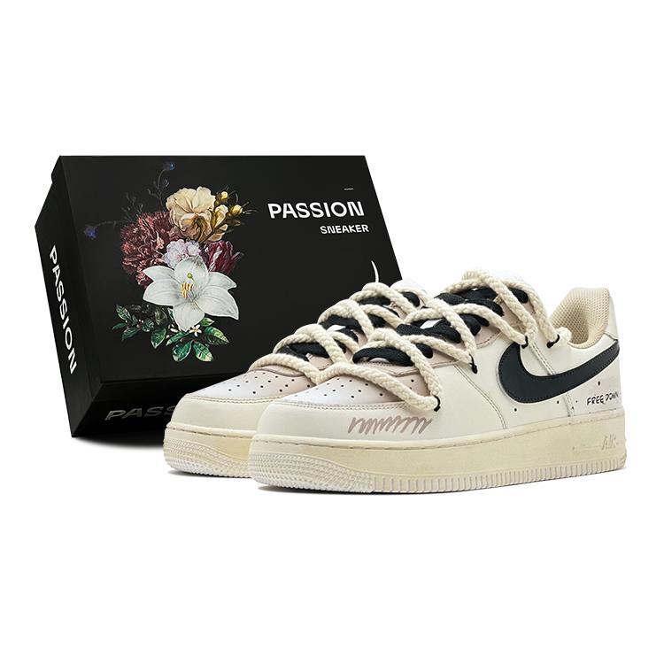 Nike Air Force 1 Low top Skateboard Shoes Men s Brown CW2288-111(TeamS-S-BOX) 42.5
Nike Air Force 1 Low top Skateboard Shoes Men s Brown CW2288-111(TeamS-S-BOX) 42.5