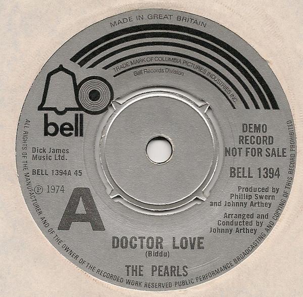7inch Record PEARLS - Doctor Love / Pass It On BELL1394PROMO Bell Records 1974 UK Soul/Funk Used
7inch Record PEARLS - Doctor Love / Pass It On BELL1394PROMO Bell Records 1974 UK Soul/Funk Used