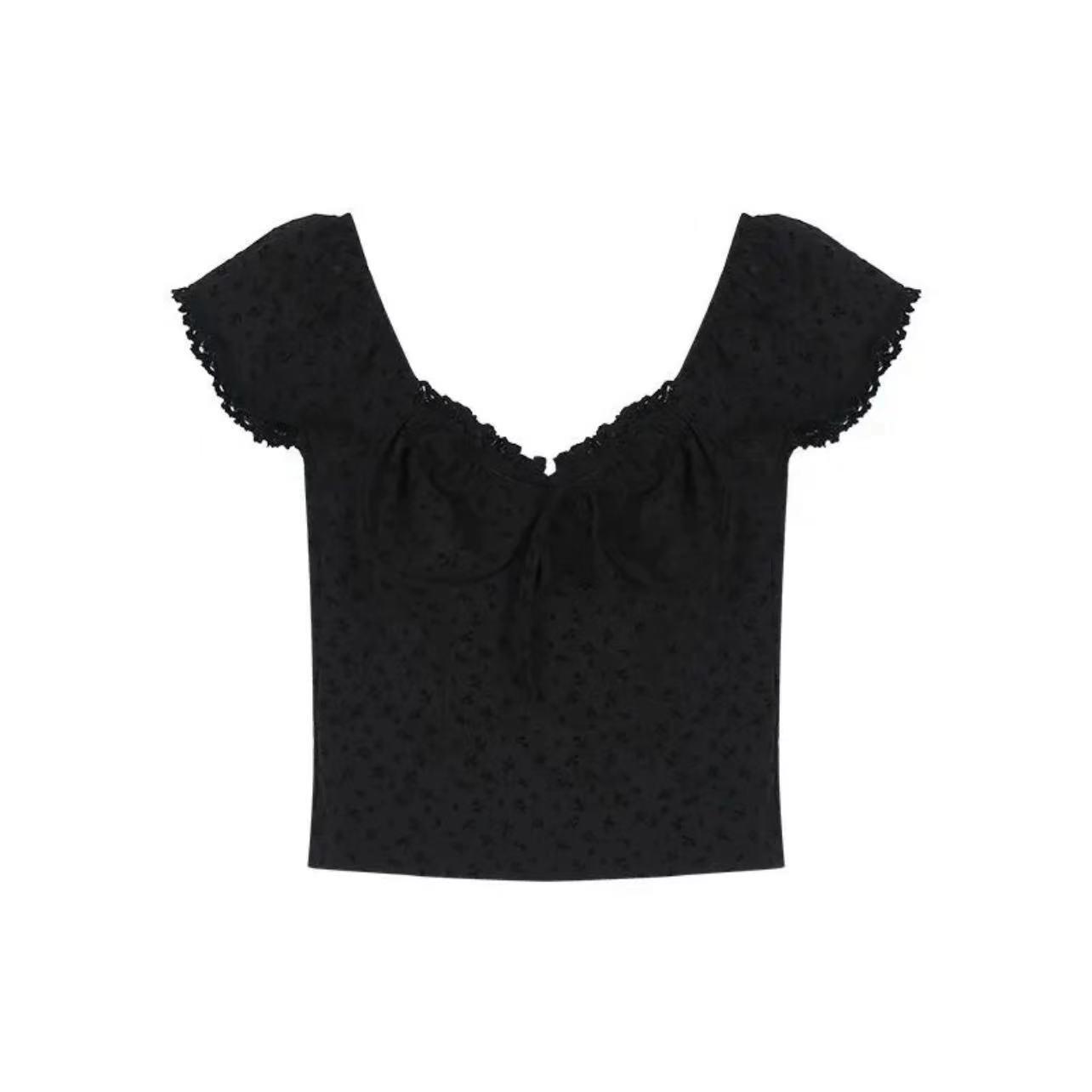 Women s Age-Reducing Pink A-Line Skirt & Black French-Style Top Summer Set - Slimming Sweet & Spicy Look Small
Women s Age-Reducing Pink A-Line Skirt & Black French-Style Top Summer Set - Slimming Sweet & Spicy Look Small