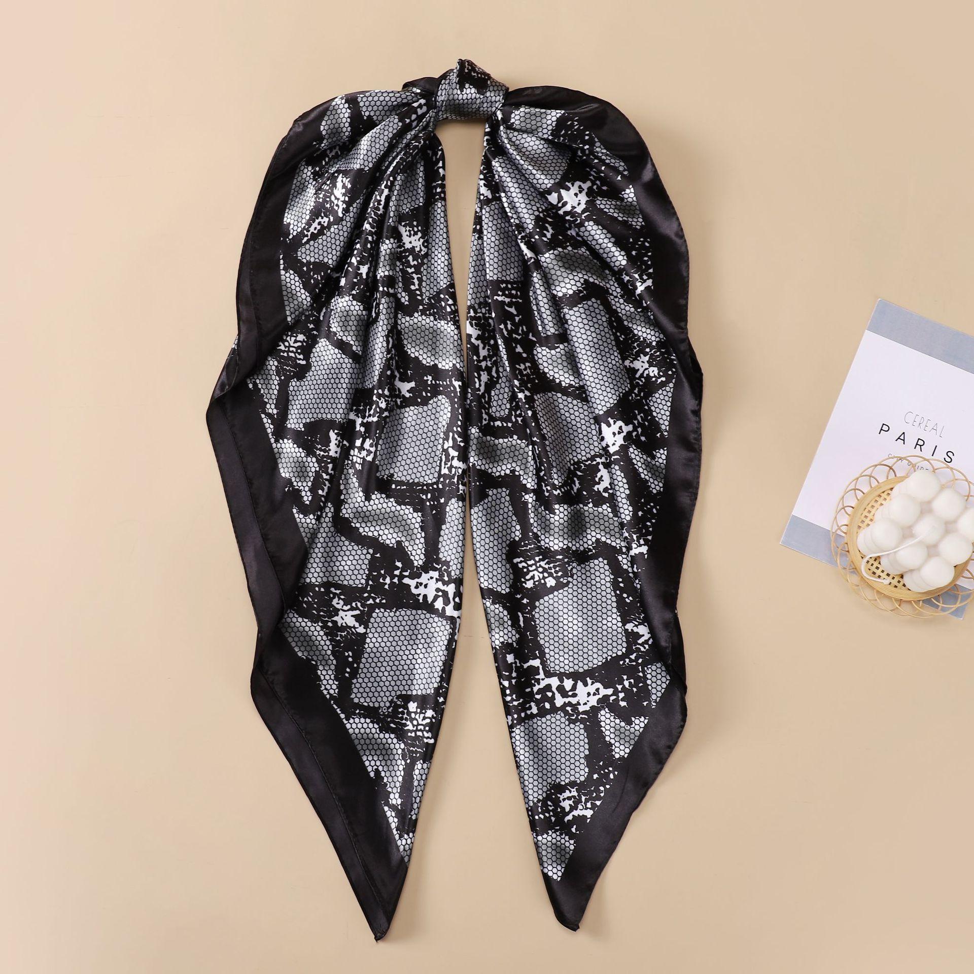 Высококачественные роскошные шелковые шарфы, повязка на голову, шарфы, шейный шарф для женщин, шелковый шарф с цепочкой, женская декоративная шаль 90cm
Высококачественные роскошные шелковые шарфы, повязка на голову, шарфы, шейный шарф для женщин, шелковый шарф с цепочкой, женская декоративная шаль 90cm