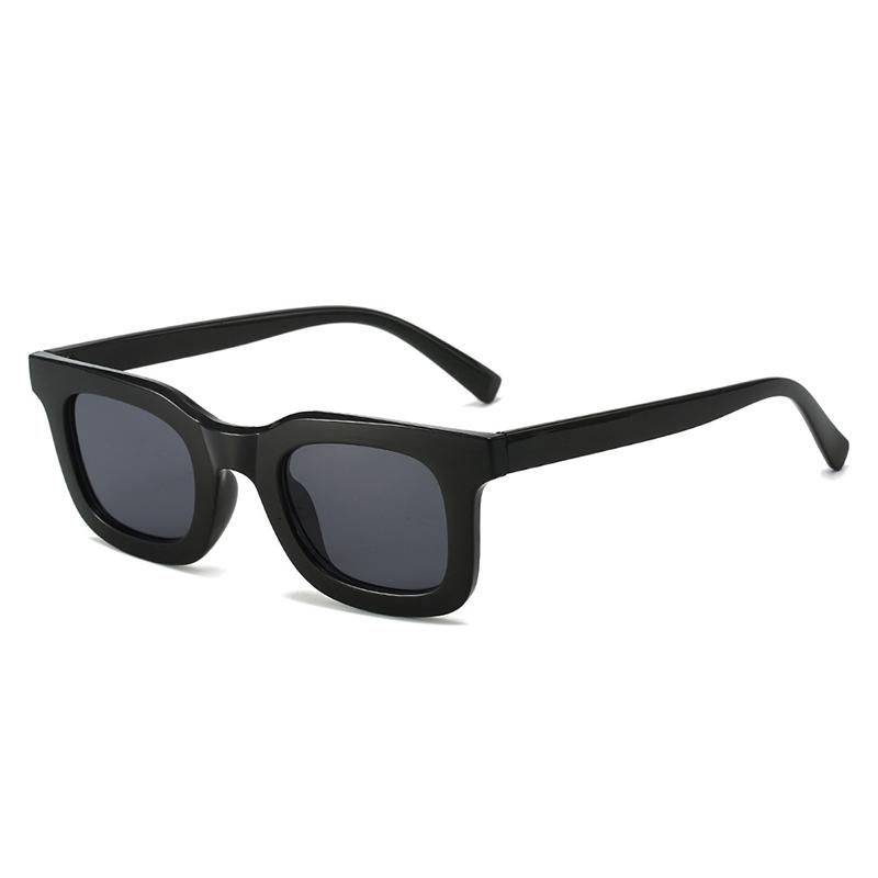SO&EI Ins Popular Fashion Small Square Sunglasses Women Retro Jelly Color Men Trending Punk Gradient Sun Glasses Shades UV400 As the picture черный серый
SO&EI Ins Popular Fashion Small Square Sunglasses Women Retro Jelly Color Men Trending Punk Gradient Sun Glasses Shades UV400 As the picture черный серый