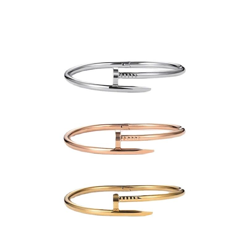 Браслет для пар Unfade, стальной браслет с гвоздями, браслет-манжета с открытым концом
Браслет для пар Unfade, стальной браслет с гвоздями, браслет-манжета с открытым концом