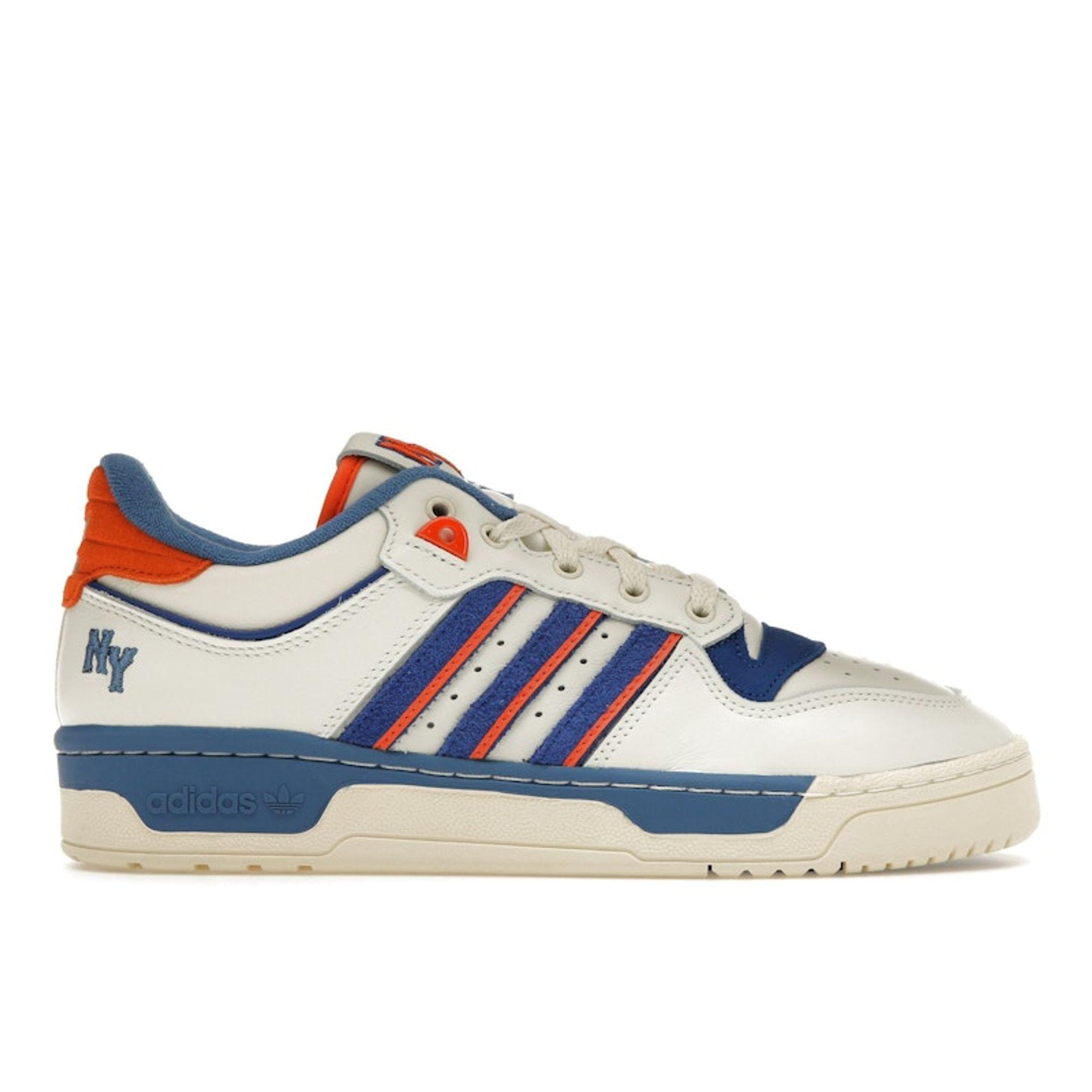 adidas Rivalry Low 86 NYC — белые кроссовки унисекс White-Tint Royal-Blue Orange ID4781 35⅔
adidas Rivalry Low 86 NYC — белые кроссовки унисекс White-Tint Royal-Blue Orange ID4781 35⅔