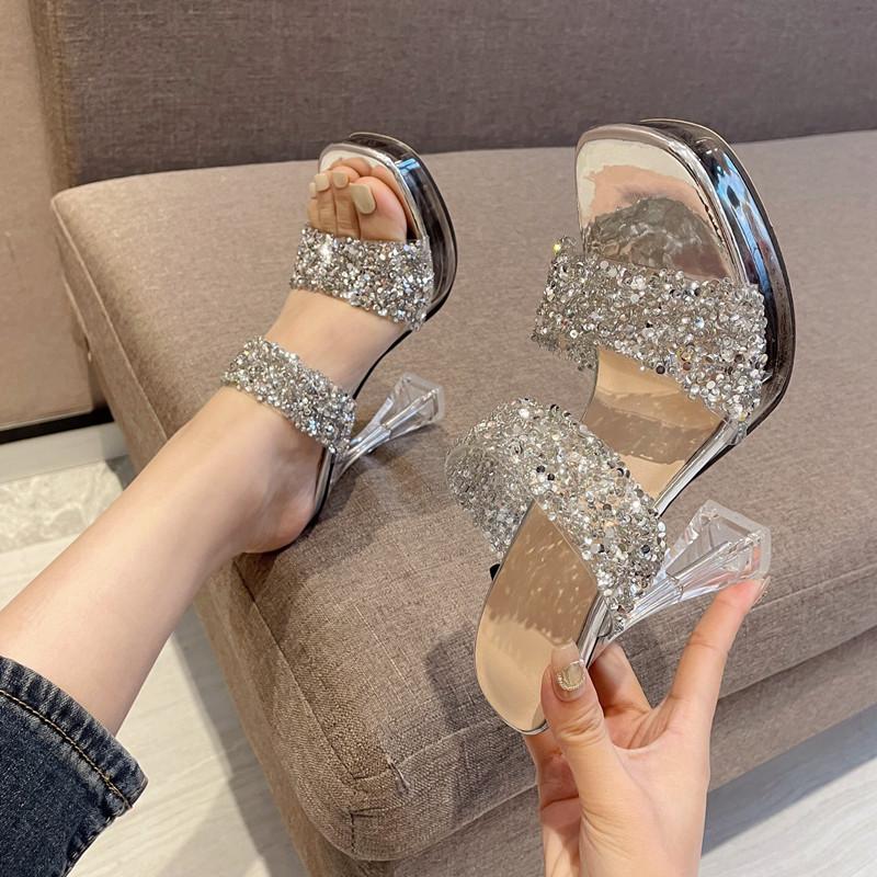 Summer new 13cm super heel high crystal thick heel transparent rhinestone word fashionable versatile sexy cool slippers women 34 чёрный
Summer new 13cm super heel high crystal thick heel transparent rhinestone word fashionable versatile sexy cool slippers women 34 чёрный