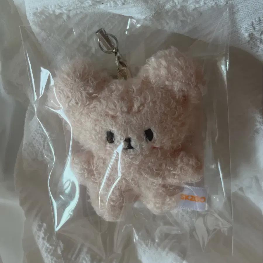 Straykids Seungmin Perfim Skzoo Sealed Micro Key Ring Sell
Straykids Seungmin Perfim Skzoo Sealed Micro Key Ring Sell