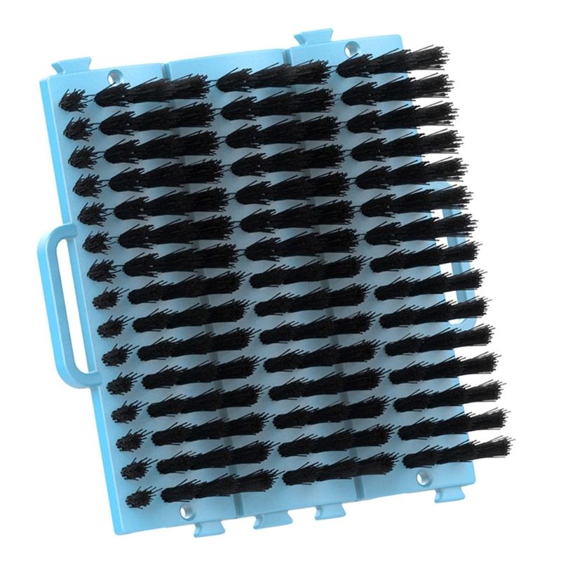 Equestrian Horse Cleaning Brush Cow Hair Massager Livestock Comb Grooming for Cats Dogs and Horses синій
Equestrian Horse Cleaning Brush Cow Hair Massager Livestock Comb Grooming for Cats Dogs and Horses синій