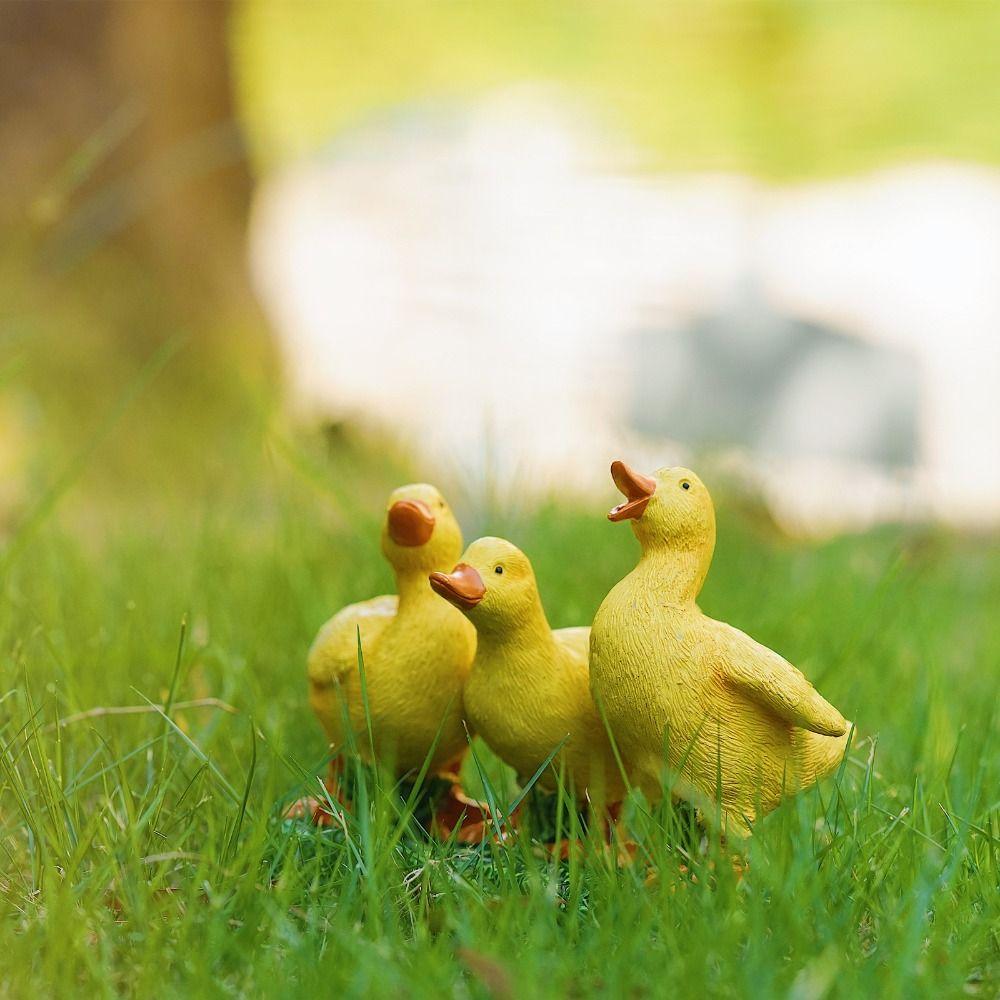 Cartoon Ducks Sculpture Decorative Animal Miniatures Figurine Three Ducks Statue Garden
Cartoon Ducks Sculpture Decorative Animal Miniatures Figurine Three Ducks Statue Garden