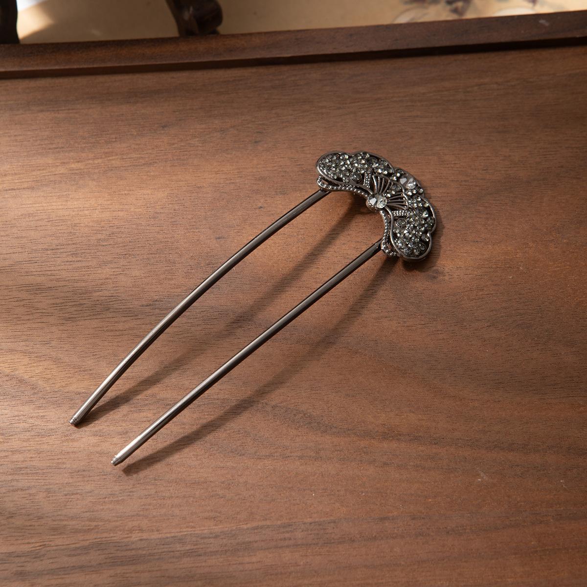 Antique Hair Accessories Women S High-End Pearl Pendant, Fringed Hair Hairpin, New Chinese-Style Hanfu Hairpin, Retro Cheongsam Headdress.
Antique Hair Accessories Women S High-End Pearl Pendant, Fringed Hair Hairpin, New Chinese-Style Hanfu Hairpin, Retro Cheongsam Headdress.