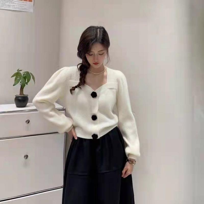 Осенне-зимний кардиган, короткое пальто, свитер, женский вязаный пуловер, топ с квадратным вырезом, маленький ароматный кардиган с рукавами-фонариками One Size белый
Осенне-зимний кардиган, короткое пальто, свитер, женский вязаный пуловер, топ с квадратным вырезом, маленький ароматный кардиган с рукавами-фонариками One Size белый