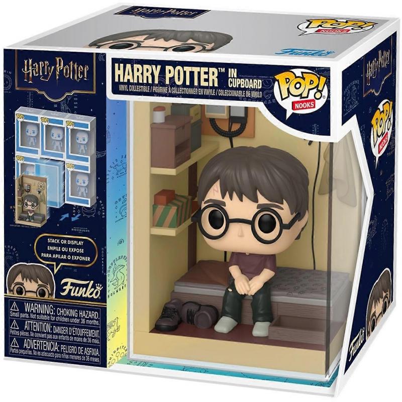 Harry Potter- Harry Potter in Cupboard
Harry Potter- Harry Potter in Cupboard