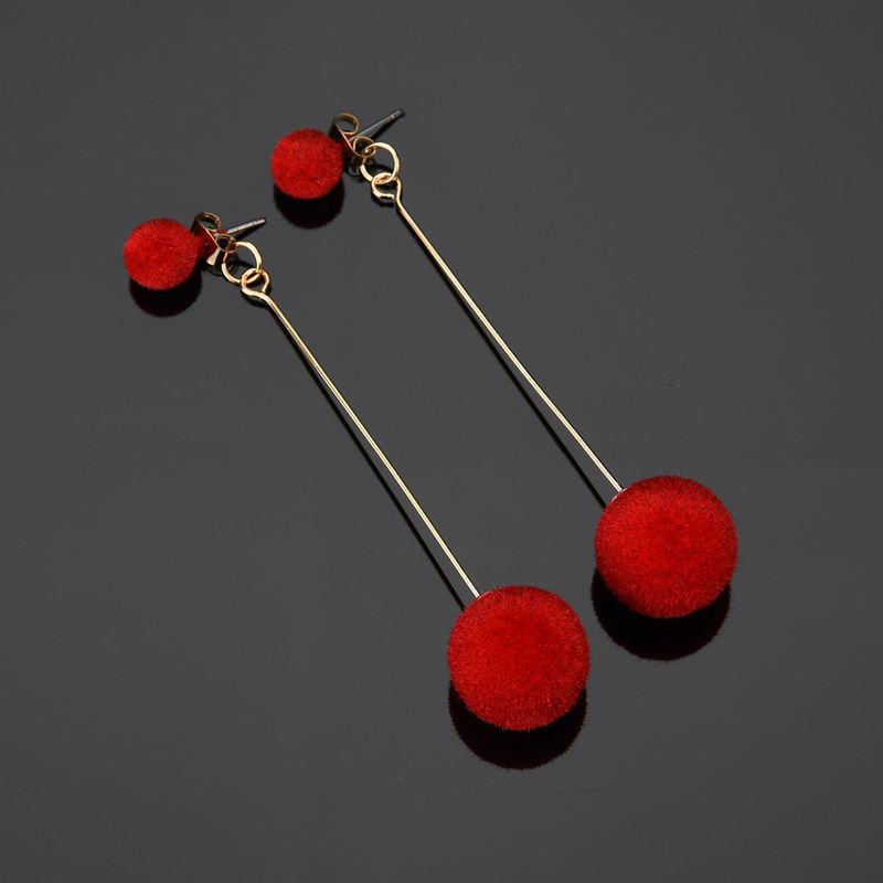 Fashion Red, Black Plush Ball Hanging Earrings Female Korean Personality Round Long Earrings Own Gift Zircon Statement Earrings красный
Fashion Red, Black Plush Ball Hanging Earrings Female Korean Personality Round Long Earrings Own Gift Zircon Statement Earrings красный