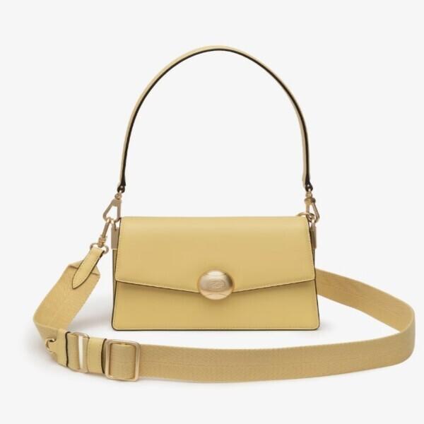 Lacoste Tennis Bliss Flap Crossbag Cw Nf5105i56g T31
Lacoste Tennis Bliss Flap Crossbag Cw Nf5105i56g T31