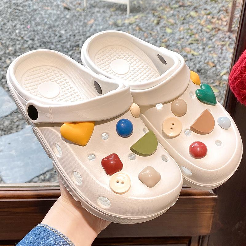 New fashionable and cute platform slippers women s summer couple non-slip beach outer hole shoes 36/37 (Normal Size)
New fashionable and cute platform slippers women s summer couple non-slip beach outer hole shoes 36/37 (Normal Size)