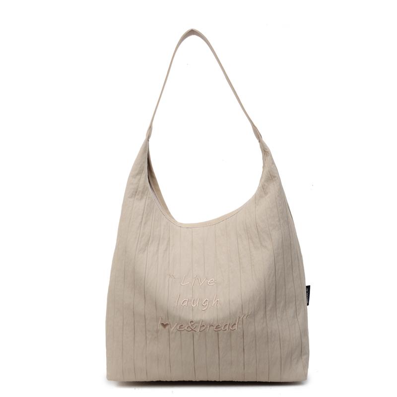 Women s Letter Embroidery Underarm Bag Commuter Tote Bag Large Capacity Shoulder Bag хаки
Women s Letter Embroidery Underarm Bag Commuter Tote Bag Large Capacity Shoulder Bag хаки