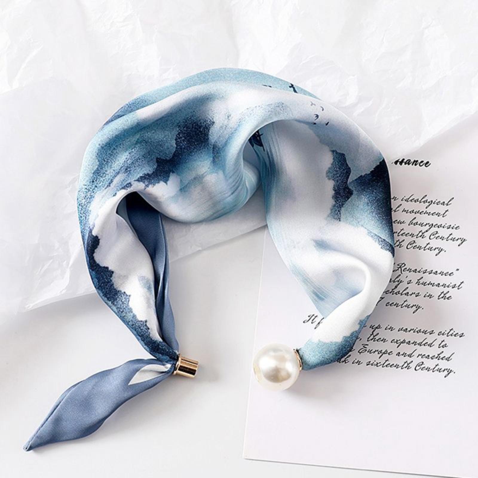 Magnetic Small Square Scarf Long Silk Scarf One Size
Magnetic Small Square Scarf Long Silk Scarf One Size