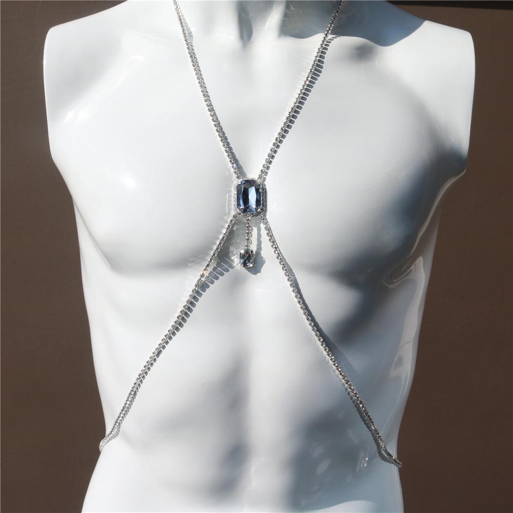 European And American Rhinestone Square Pendant Chest Chain Sexy Simple Neck Chest Chain Accessories Bikini Body Chain
European And American Rhinestone Square Pendant Chest Chain Sexy Simple Neck Chest Chain Accessories Bikini Body Chain