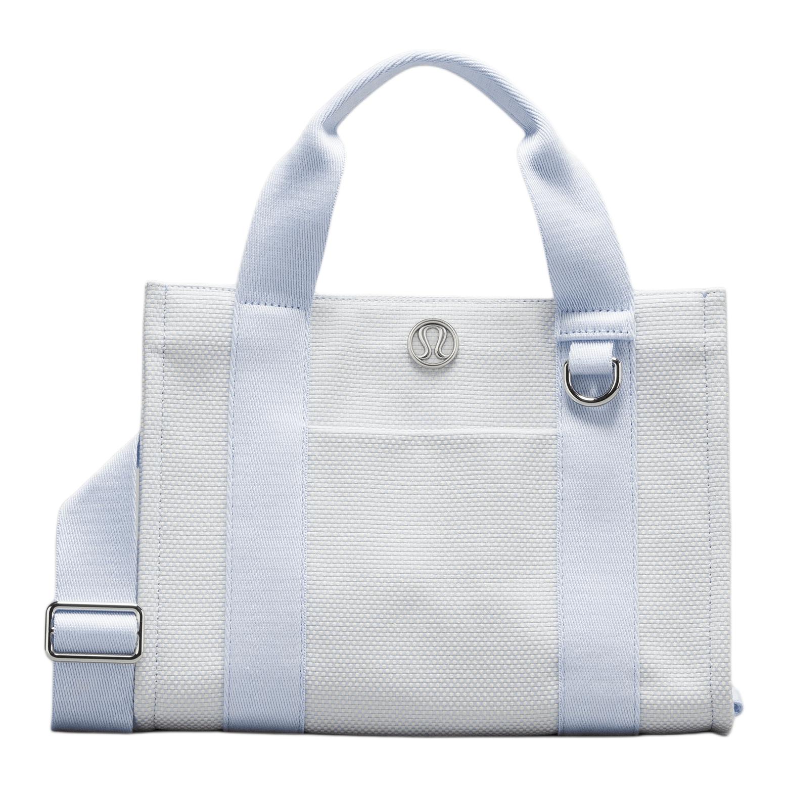 Lululemon 4.5L Two-Tone Fashion Casual Cotton Blend Canvas Mini Shoulder Crossbody Tote Bag Women bags Light-Blue Light-Ivory LW9EZIS-301234 Pinwheels Light Blue & Light Ivory,Mini
Lululemon 4.5L Two-Tone Fashion Casual Cotton Blend Canvas Mini Shoulder Crossbody Tote Bag Women bags Light-Blue Light-Ivory LW9EZIS-301234 Pinwheels Light Blue & Light Ivory,Mini