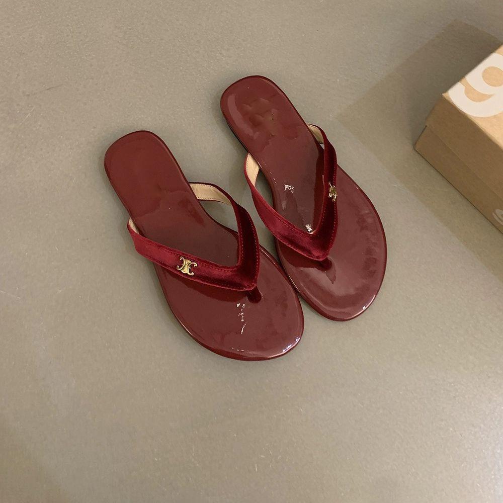 Xiaoxiangfeng retro flat-bottomed slippers women s shoes summer wear seaside cool slippers fashion ins red flip-flops 40 красный
Xiaoxiangfeng retro flat-bottomed slippers women s shoes summer wear seaside cool slippers fashion ins red flip-flops 40 красный