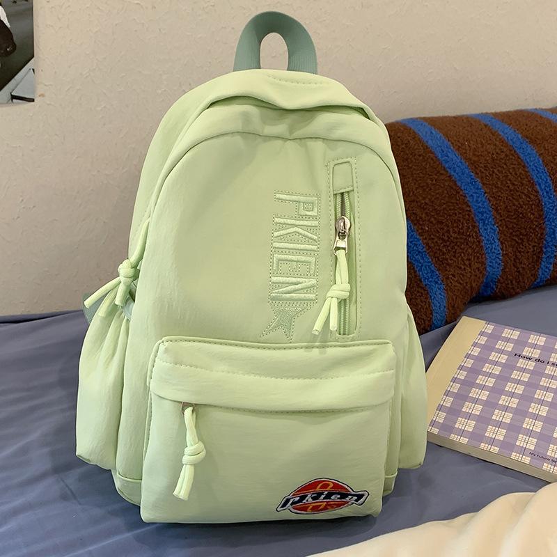 Kindergarten Small Schoolbag Girl College Student High Looking Cute Letter Children Small Backpack
Kindergarten Small Schoolbag Girl College Student High Looking Cute Letter Children Small Backpack