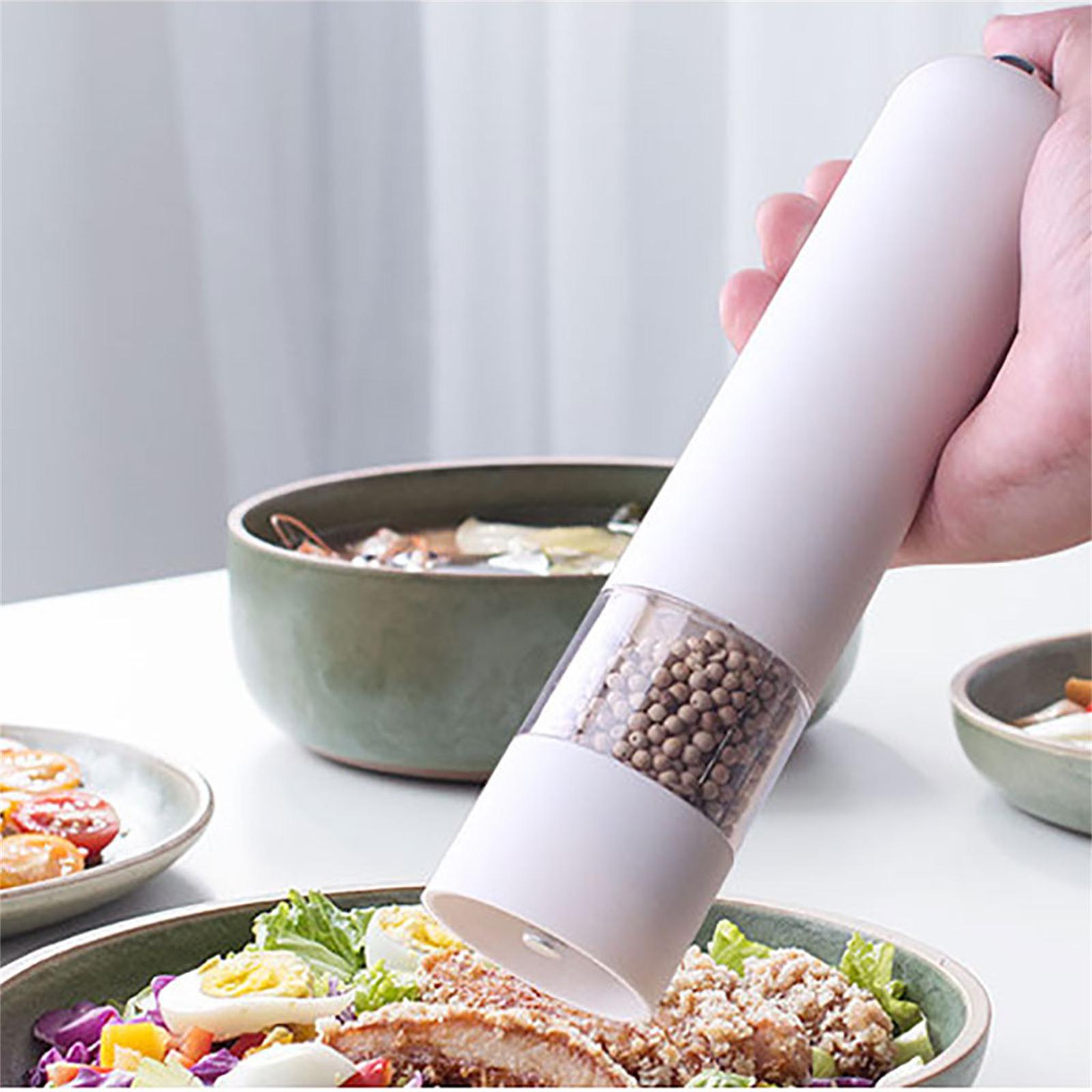 Electric Pepper Grinder Adjustable Coarseness Battery Operated Spice Mill with Transparent Storage Compartment for Kitchen Use One Size білий
Electric Pepper Grinder Adjustable Coarseness Battery Operated Spice Mill with Transparent Storage Compartment for Kitchen Use One Size білий