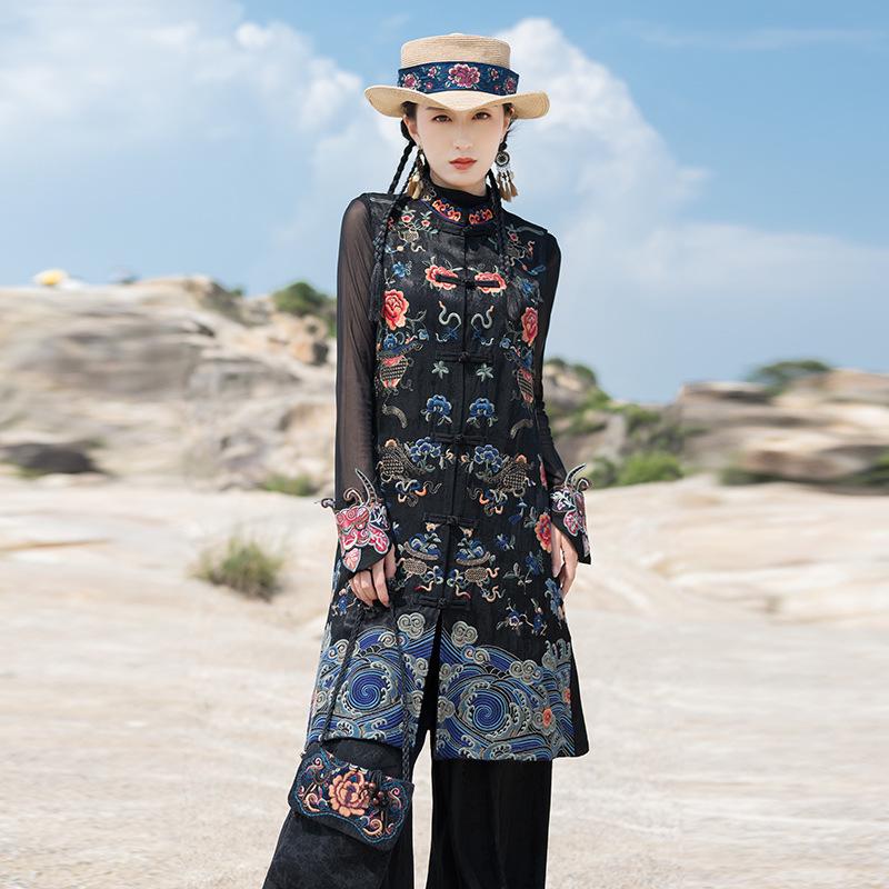 Этнический жилет без рукавов 2025 с застежкой «лягушка» и вышивкой XL чёрный
Этнический жилет без рукавов 2025 с застежкой «лягушка» и вышивкой XL чёрный