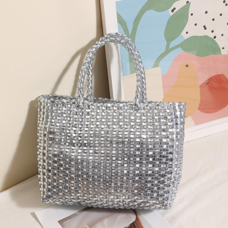Fashionable Metallic Hand-held Large Capacity Woven Bag New Minimalist Tote Bag Women s Beach Vacation Beach Bag
Fashionable Metallic Hand-held Large Capacity Woven Bag New Minimalist Tote Bag Women s Beach Vacation Beach Bag