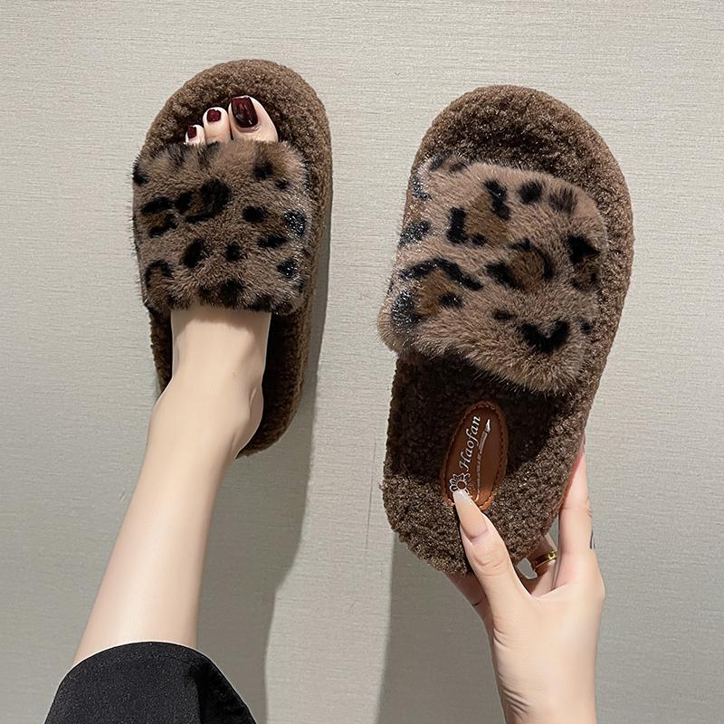 Мода 2024 года, горячая распродажа женской обуви, женские тапочки с открытым носком, модные повседневные тапочки с леопардовым принтом, женские новые короткие плюшевые плоские тапочки 40 хаки
Мода 2024 года, горячая распродажа женской обуви, женские тапочки с открытым носком, модные повседневные тапочки с леопардовым принтом, женские новые короткие плюшевые плоские тапочки 40 хаки