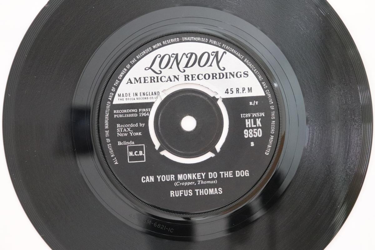 7inch Record RUFUS THOMAS - Can Your Monkey Do The Dog HLK9850 London Records 1964 UK Soul/Funk Used
7inch Record RUFUS THOMAS - Can Your Monkey Do The Dog HLK9850 London Records 1964 UK Soul/Funk Used