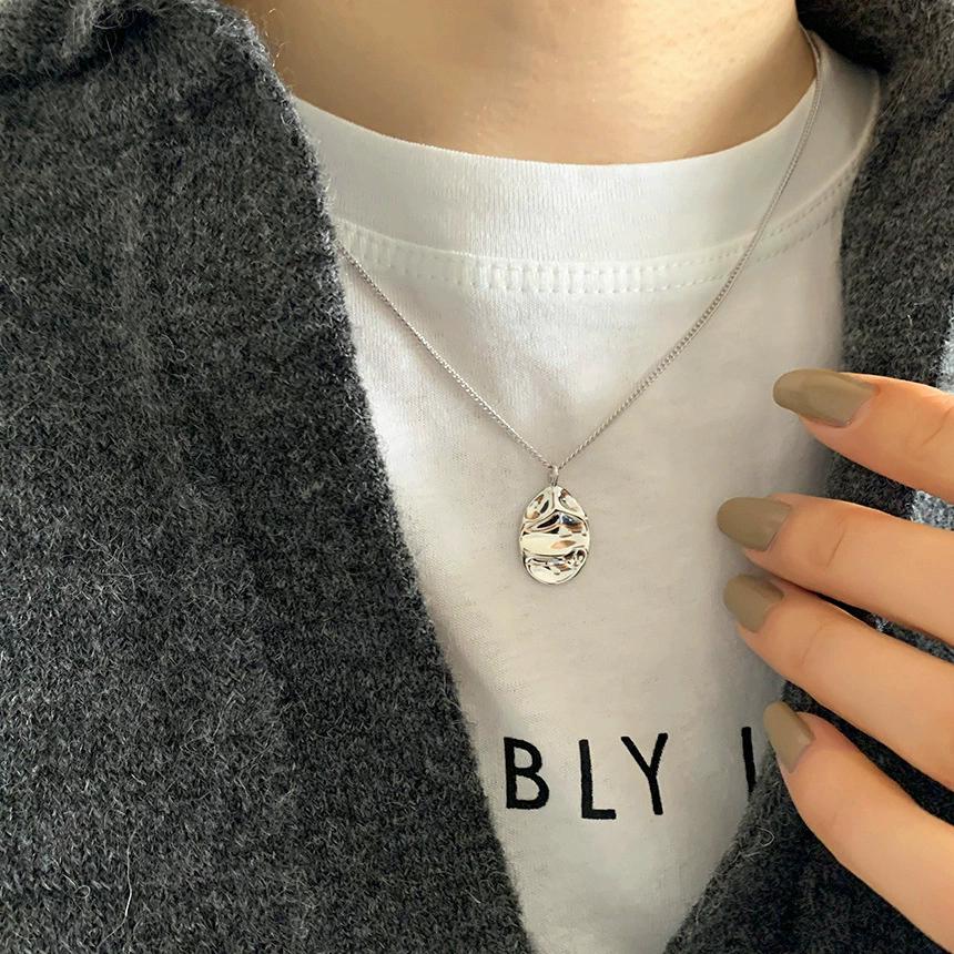 925 Silver Love Heart Asymmetry Necklace Hip Hop Street Jewelry Birthday Gift Dropship
925 Silver Love Heart Asymmetry Necklace Hip Hop Street Jewelry Birthday Gift Dropship