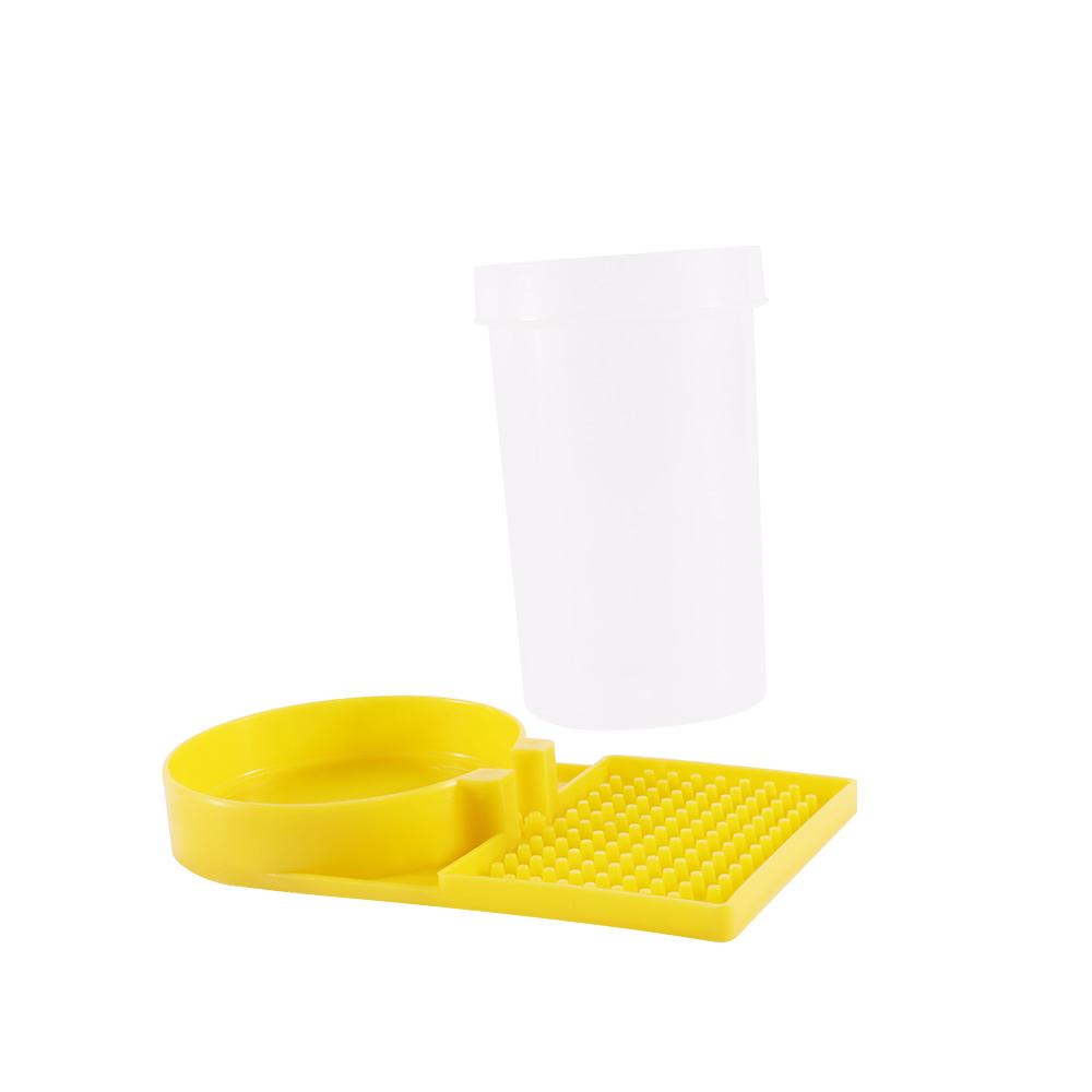 Farm Drinking Entrance Nest Equipment Water Feeder Beekeeping Supplies Feeding Cup Beekeeper Tool
Farm Drinking Entrance Nest Equipment Water Feeder Beekeeping Supplies Feeding Cup Beekeeper Tool