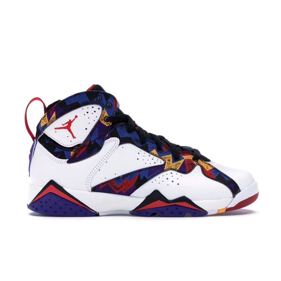 Детские кроссовки Air Jordan 7 Retro GS Sweater Белый Черный Bright-Concord 304774-142
Детские кроссовки Air Jordan 7 Retro GS Sweater Белый Черный Bright-Concord 304774-142
