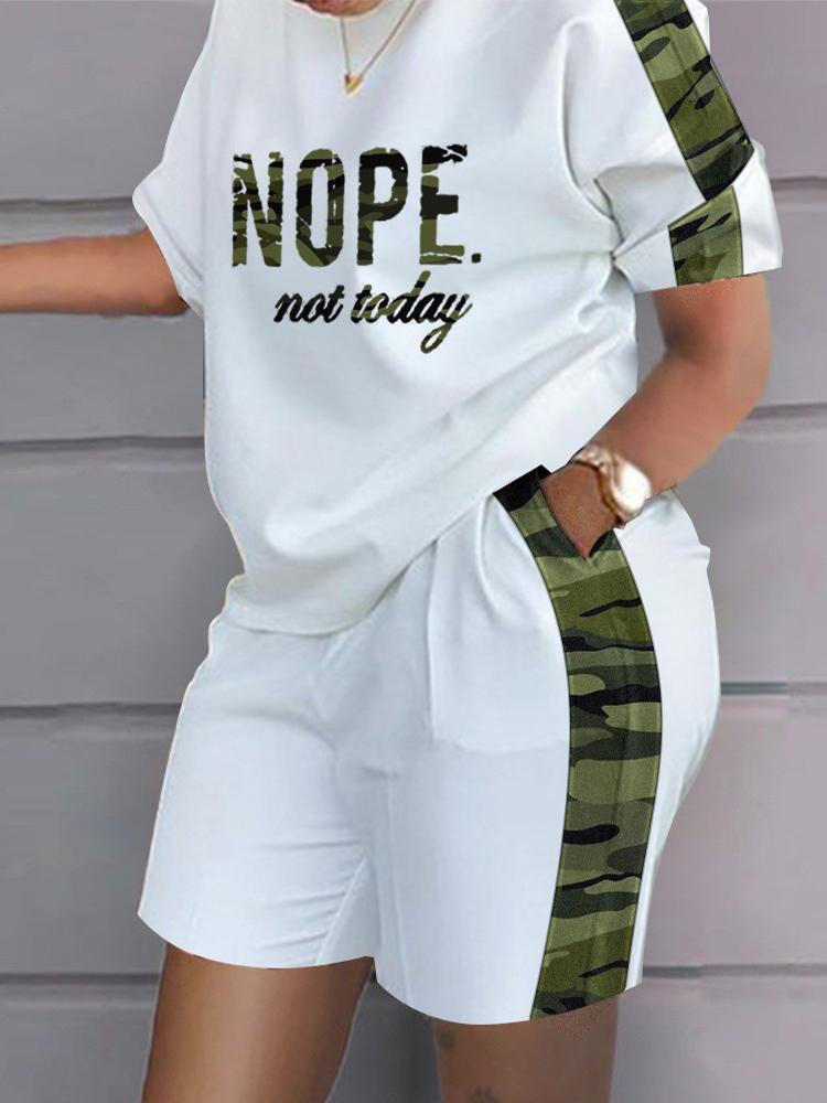 Новый летний женский комплект из двух предметов с 3D принтом, повседневный комплект одежды, повседневный топ и шорты больших размеров с геометрическим принтом 5XL
Новый летний женский комплект из двух предметов с 3D принтом, повседневный комплект одежды, повседневный топ и шорты больших размеров с геометрическим принтом 5XL