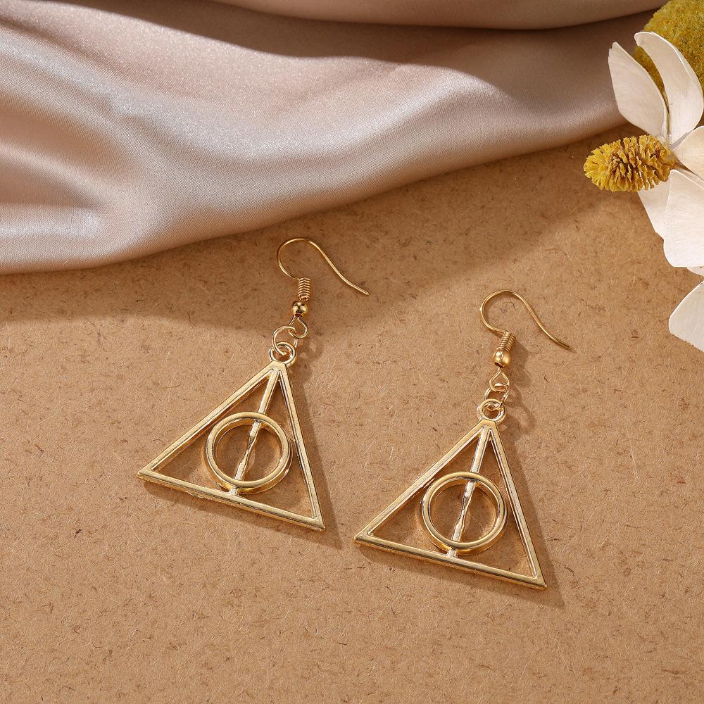 Geometric Triangle Pyramid Earrings for Women Simple Design Deathly Hallows Drop Earrings Vintage Jewelry
Geometric Triangle Pyramid Earrings for Women Simple Design Deathly Hallows Drop Earrings Vintage Jewelry