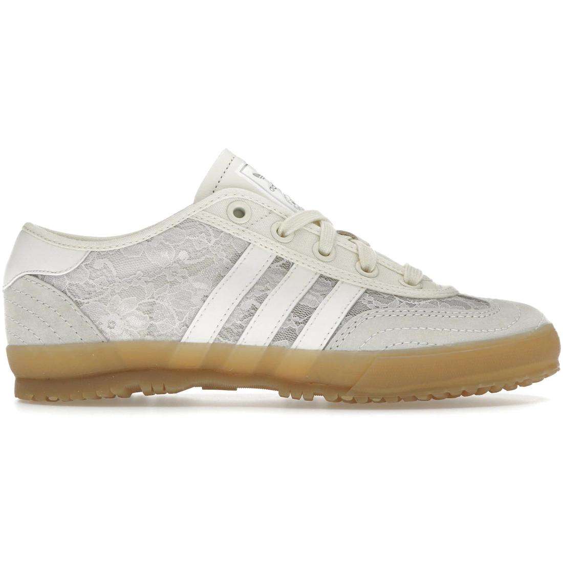 Кроссовки adidas для настольного тенниса NAKED Copenhagen Silvery Daisy Lace Pack(JI3995) 44
Кроссовки adidas для настольного тенниса NAKED Copenhagen Silvery Daisy Lace Pack(JI3995) 44