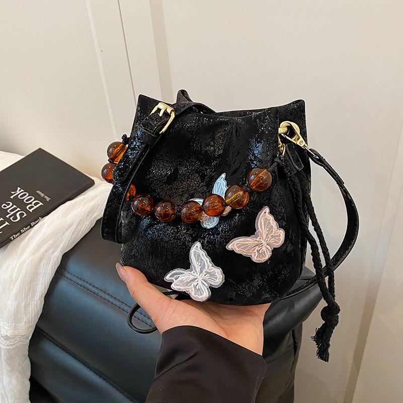 Популярная сумка женская новая ретро вышивка сумочка новая кроссбоди сумка-ведро женская чёрный
Популярная сумка женская новая ретро вышивка сумочка новая кроссбоди сумка-ведро женская чёрный