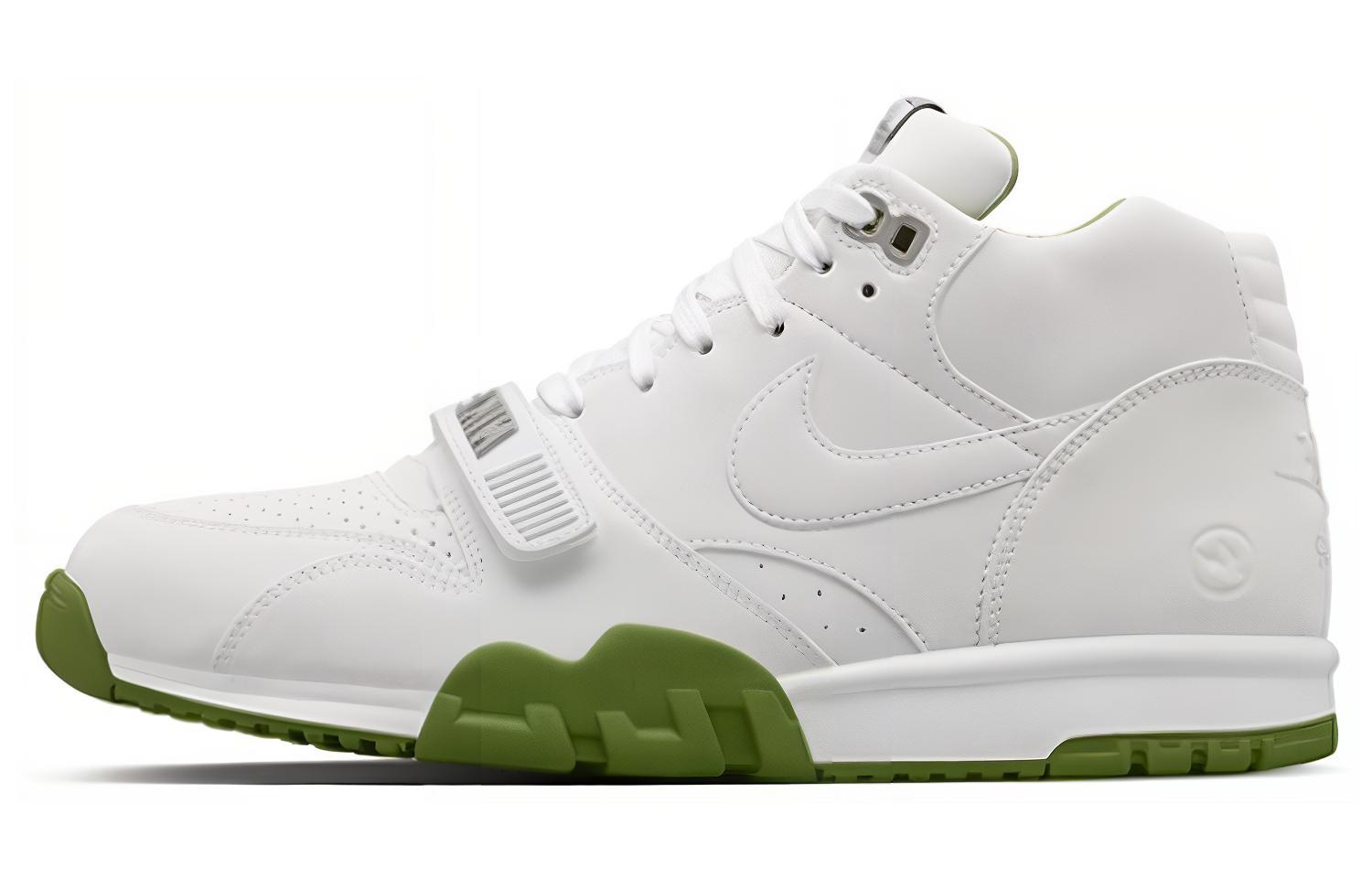 Nike Air Trainer 1 Fragment Design White Chlorophyll 806942-113 42.5
Nike Air Trainer 1 Fragment Design White Chlorophyll 806942-113 42.5